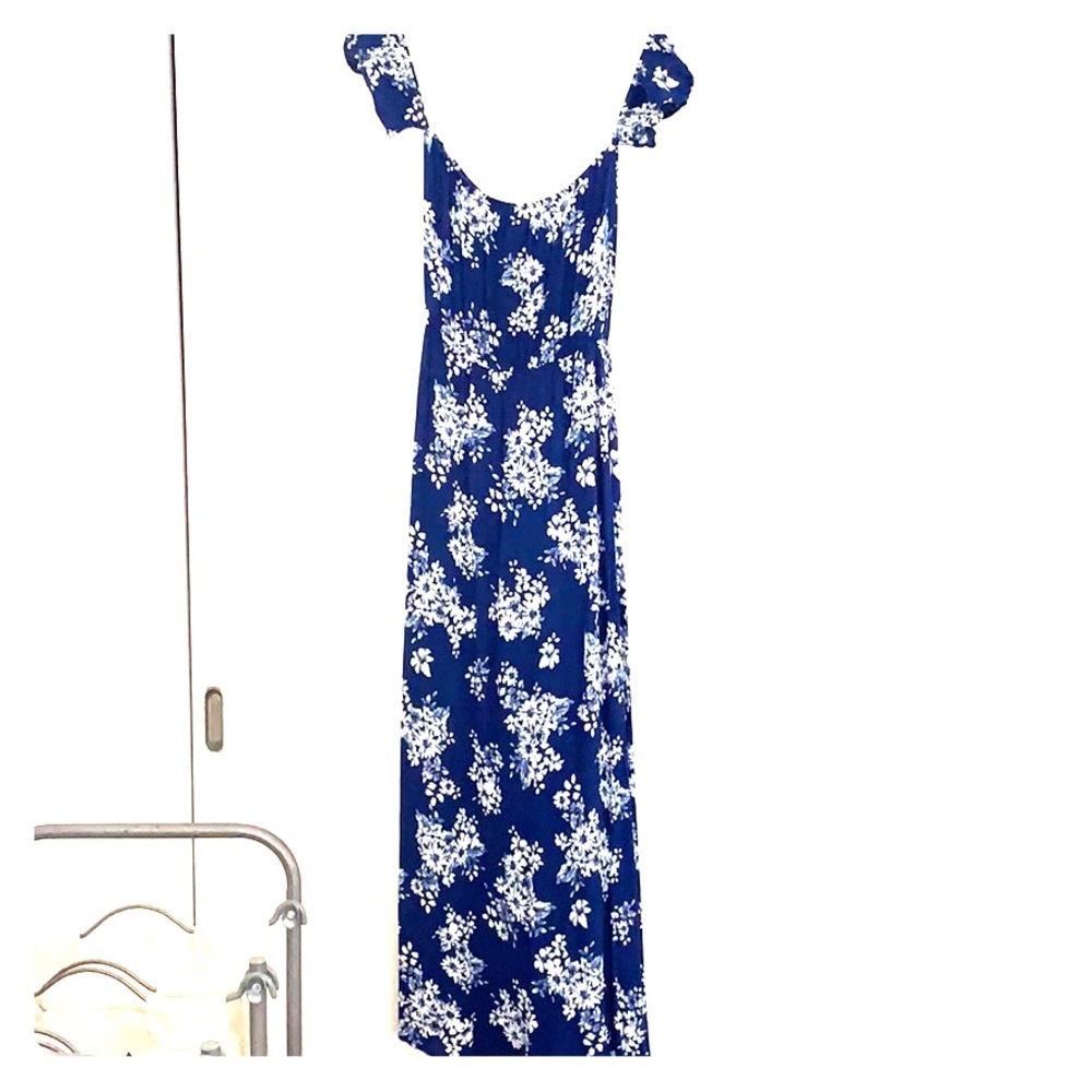 Off the shoulder maxi dress